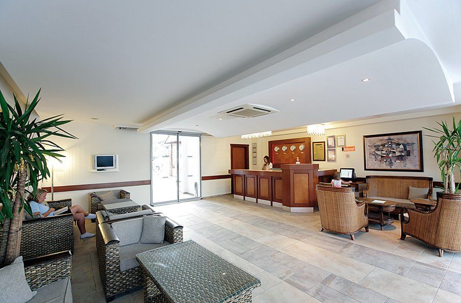 Costa Queen Suites Гюмбет Екстериор снимка