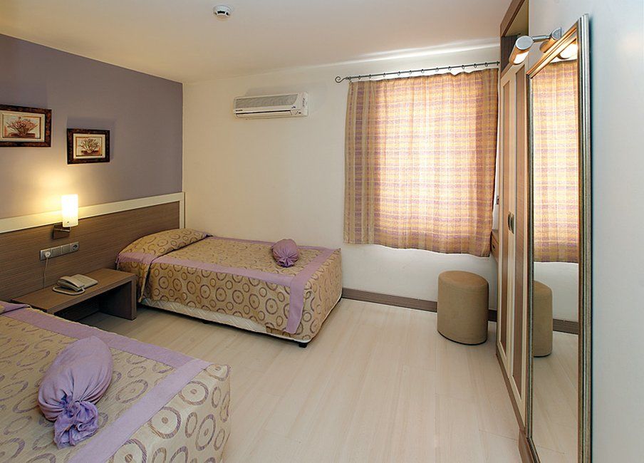 Costa Queen Suites Гюмбет Екстериор снимка